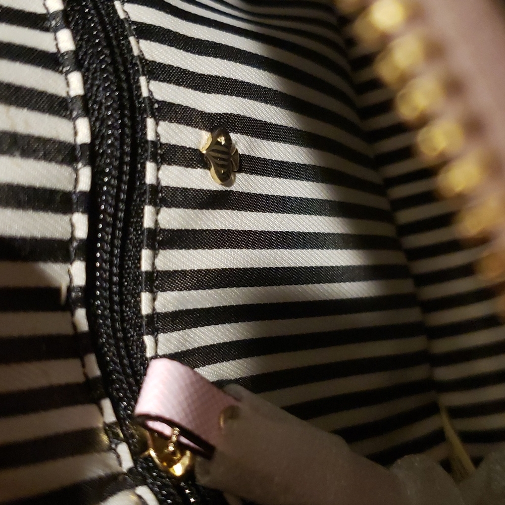 Kate Spade Crossbody bag like new - Picture 6 of 11